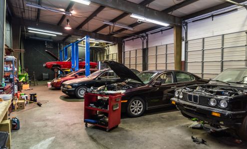 JNT Auto Body Repair