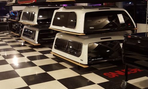 Meili's Truck Tops