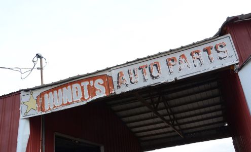 Hundt's Auto Salvage