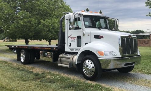 Chris' Affordable Towing LLC