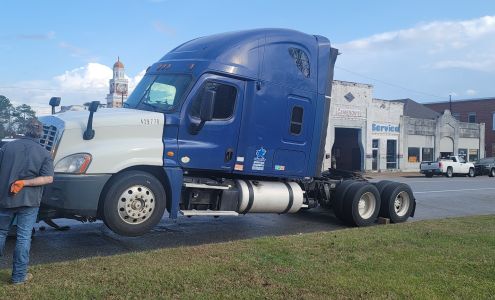 Cameron's Wrecker Services