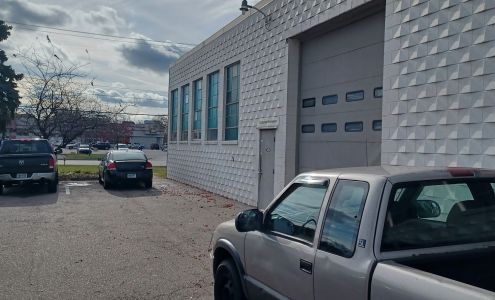 Earl's Battery & Charging Service