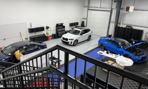 LEGENDARY Auto Salon