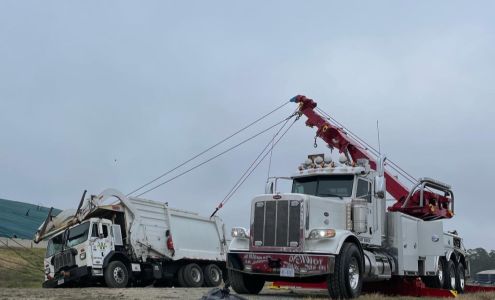 Mitchell's Wrecker Rowland