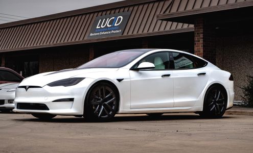 Lucid Automotive Aesthetics (ceramic coating/3M window tint /3M Paint Protection Film)