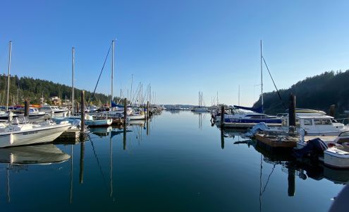Cayou Quay Marina Deer Harbor