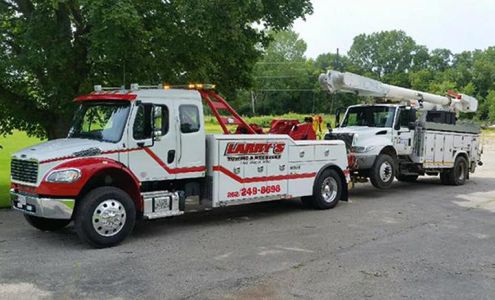 Larry's Towing