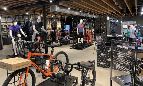 THE HUB Bike Shop