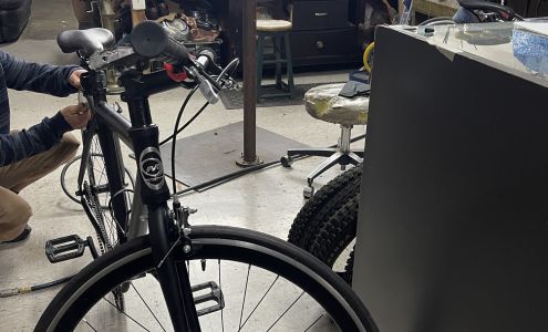 Delgado Repair Bike