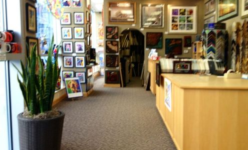 Fabulous Frames & Art