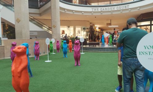 Sunglass Hut at Macy's