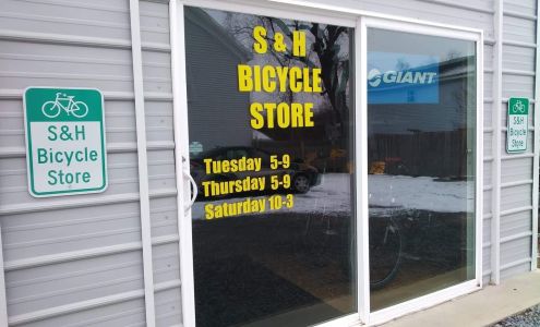 S&H bicycle store. Sloansville