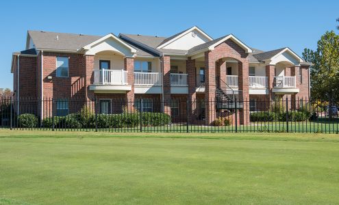 Links At Mustang Creek