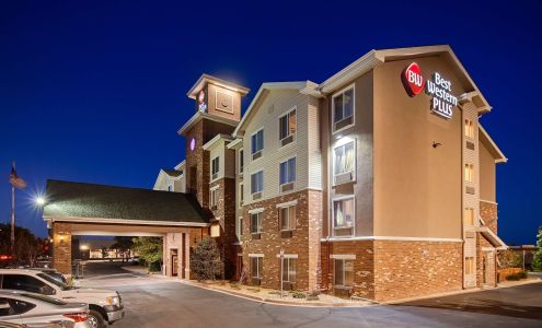 Best Western Plus Gateway Inn & Suites