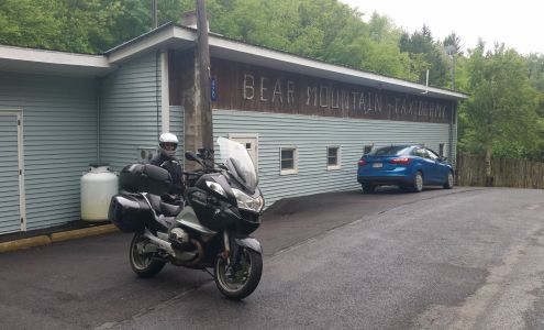 BEAR MOUNTAIN TAXIDERMY