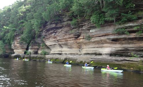 Dells Kayak Rentals