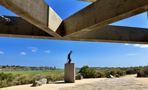 Peter and Mary Muth Interpretive Center (main entrance)