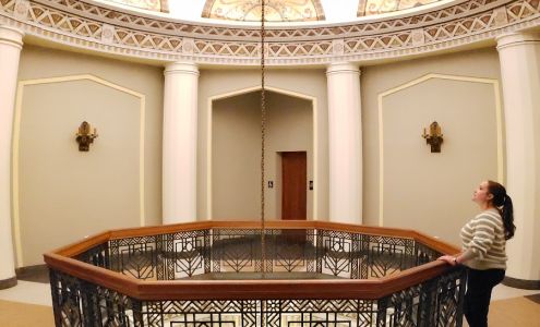 Eureka Veterans Memorial Hall