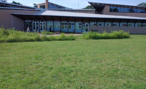 Lakeside Nature Center