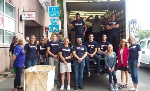 Dress for Success Oregon