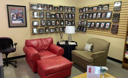 Intermountain Therapy Animals