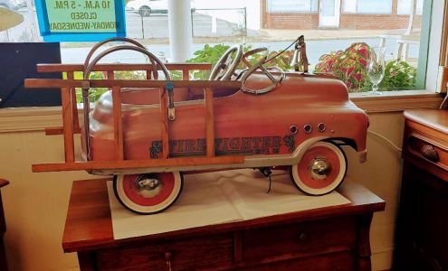 Remembrances Antiques And Vintage Treasures Hughesville
