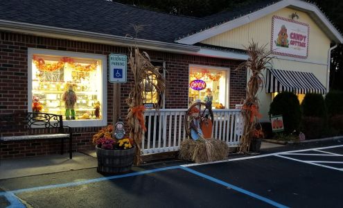 The Candy Cottage and Gifts