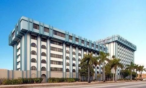 Clarion Inn & Suites Miami International Airport