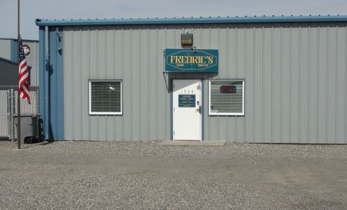 Fredric's Arms and Smiths