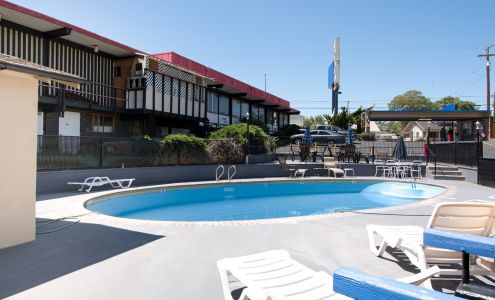 OYO Hotel Medford North OR