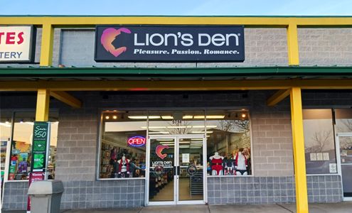 Lion's Den Brooklyn Park