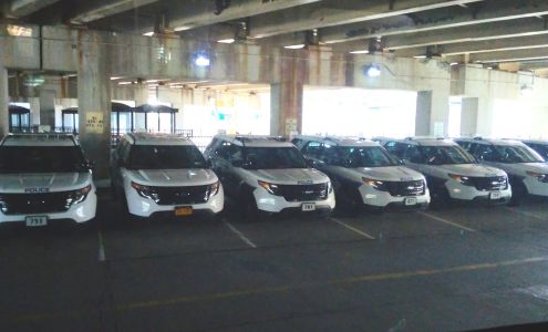 Greyhound: Bus Station