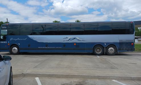 Greyhound: Bus Station