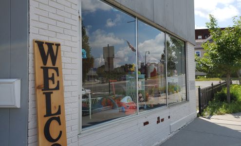 Kidding Around Consignment