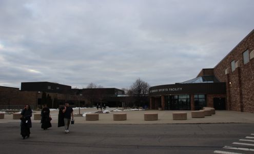 Warren Woods Tower High School