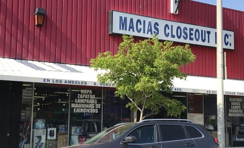 Macia's Closeout