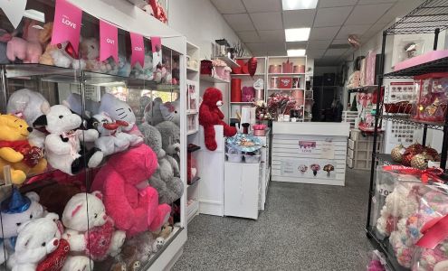 Earth Flowers and Gifts