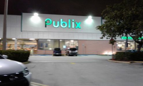 Publix Super Market at Sunny Isles Beach