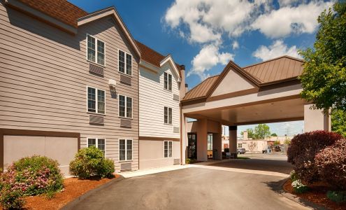 Best Western Hartford Hotel & Suites