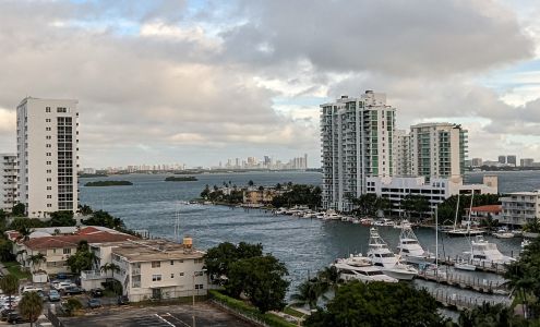Bayshore Yacht & Tennis Club North Bay Village