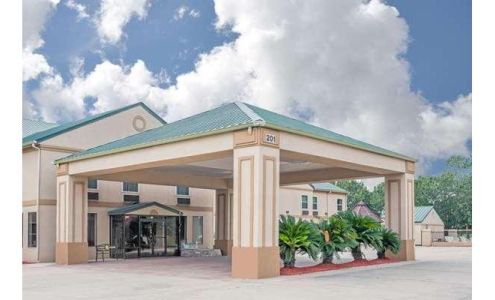 Days Inn by Wyndham Denham Springs-Baton Rouge East