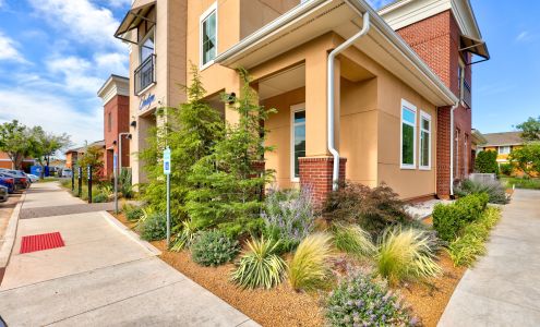 Indigo Apartment Homes