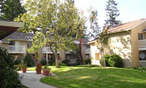 Miramar Plaza Apartments