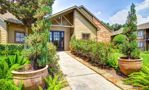 Woodtrail Apartment Homes