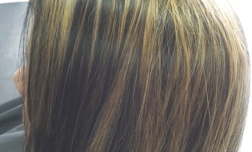 Muñoz Barbershop And Hairsalon