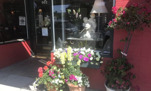 M On Mission 952 Mission St, South Pasadena California 91030