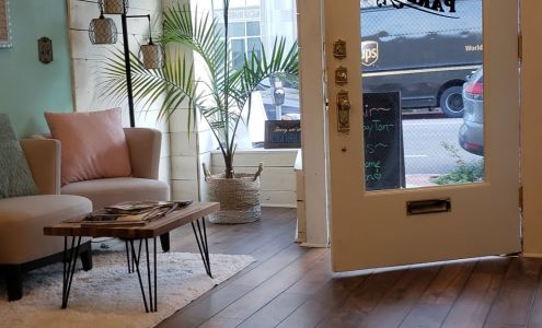 Birdcage Beauty Parlour