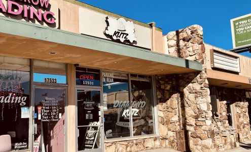 Diamond Kutz Barber Shop 17527 Chatsworth St, Granada Hills California 91344