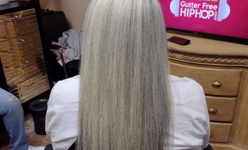 Salon Suites of West Carmel 10385 Commerce Dr #100, Carmel Indiana 46032