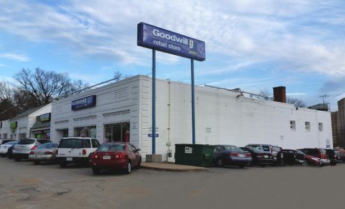 Goodwill of Greater Washington Retail Store